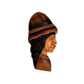 Woodcarving Andean peasant woman